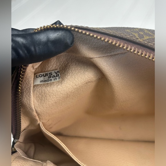 Louis Vuitton Trousse 28 Unisex Brown Monogram canvas Cosmetic Bag - Picture 12 of 14